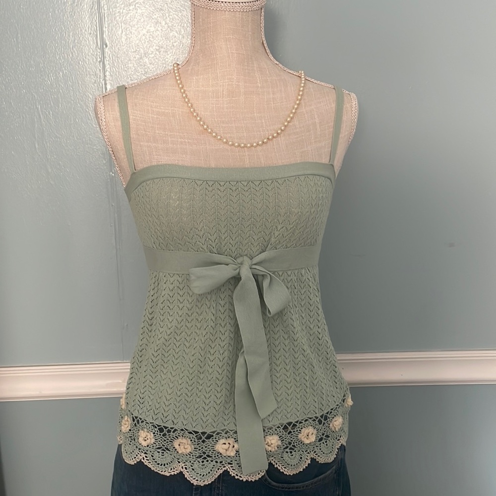 Size xs-s, French Connection crocheted tank, mint green